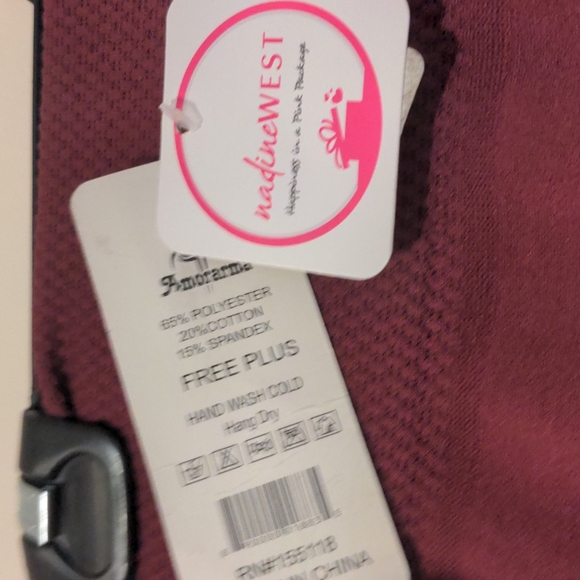 Amorarma Burgundy size plus leggings nwt from Nadine west - Picture 5 of 8